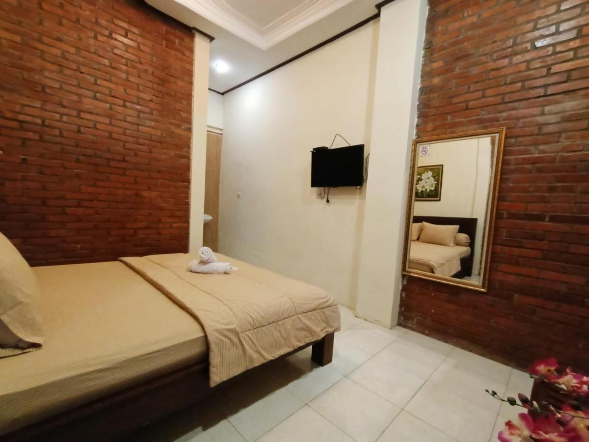 Rumah Kami Guest House 요그야카르타 외부 사진