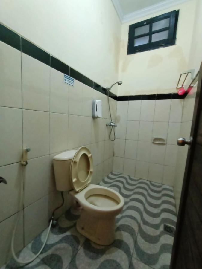 Rumah Kami Guest House 요그야카르타 외부 사진