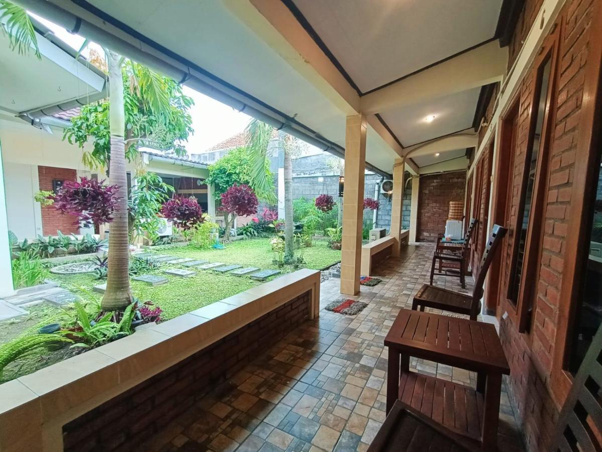Rumah Kami Guest House 요그야카르타 외부 사진